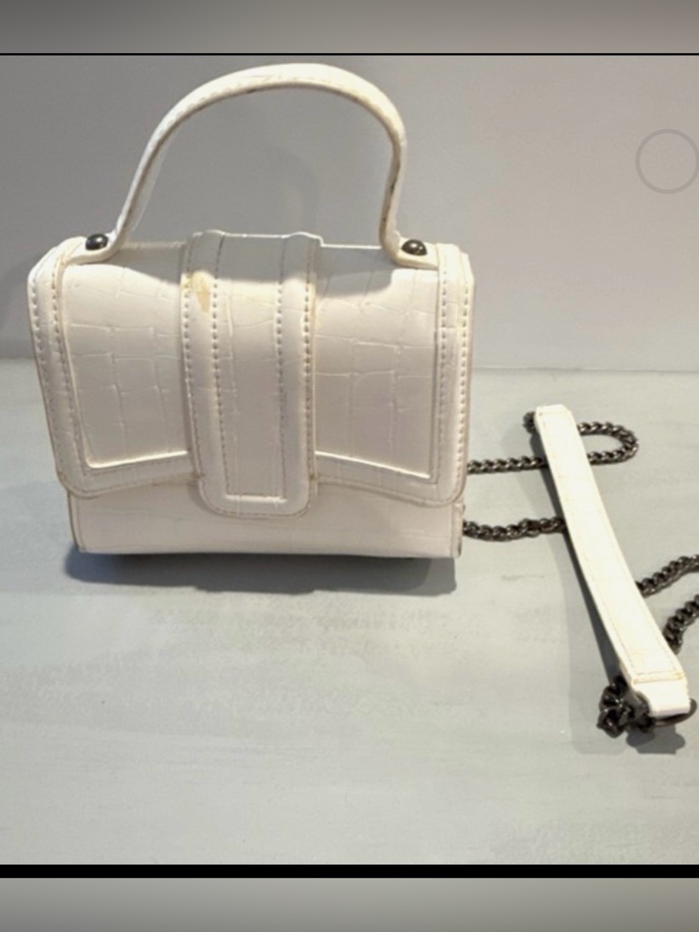 🖤 Zara Crossbody White Mini Top Handle Purse with Chain Strap - Picture 2 of 4